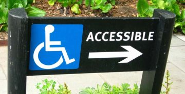 accessible ramp sign